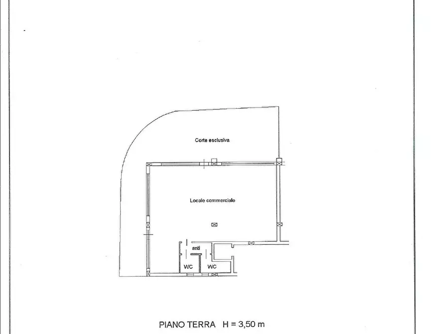 Immagine 9 di Locale commerciale in affitto  in Via Trieste a Giulianova