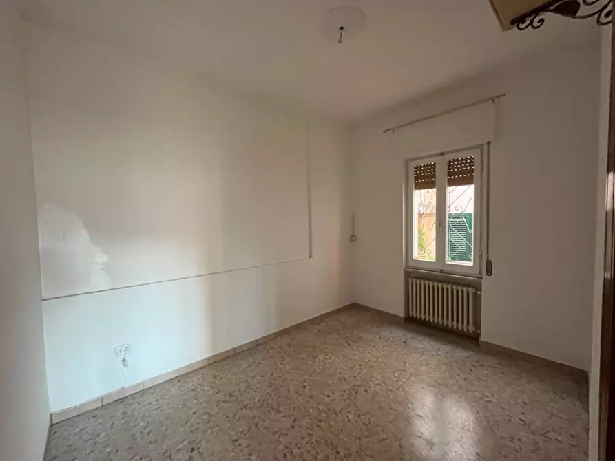 Immagine 11 di Appartamento in vendita  in frazione Rocciano a Teramo