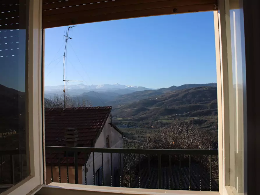 Immagine 10 di Appartamento in vendita  in frazione Rocciano a Teramo