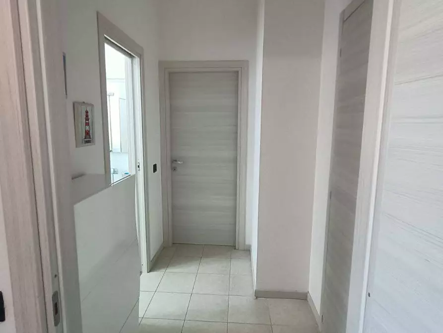 Immagine 10 di Appartamento in vendita  in piazza Giacomo Matteotti a Teramo