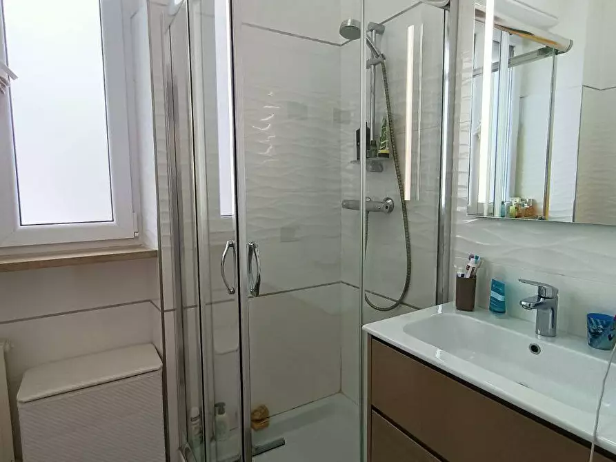 Immagine 11 di Appartamento in vendita  in piazza Giacomo Matteotti a Teramo