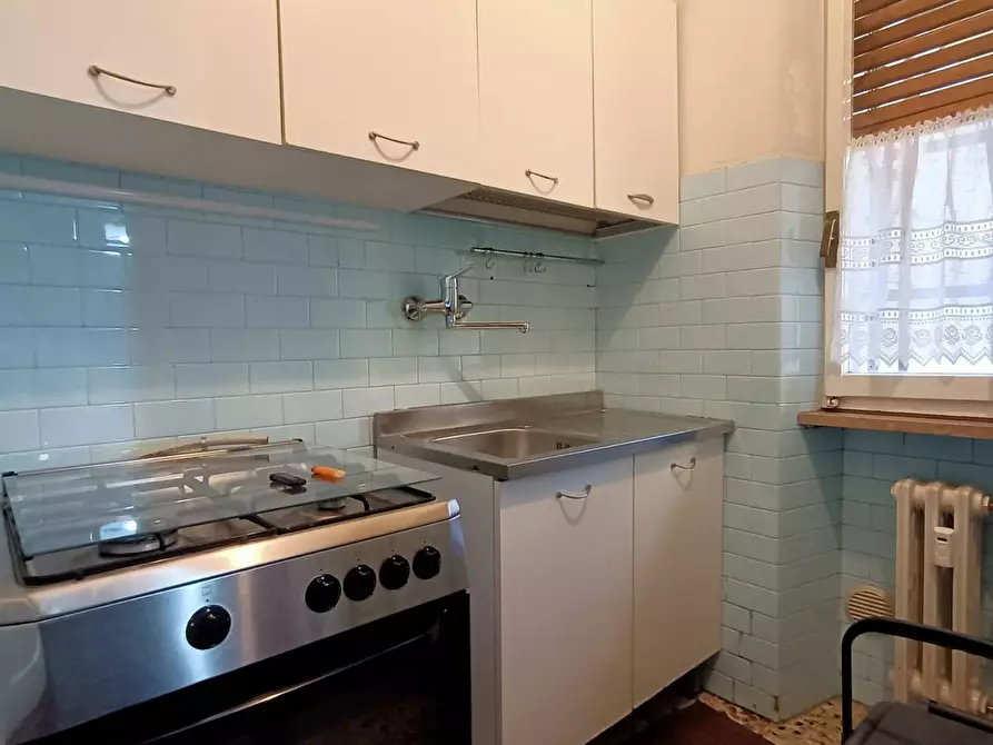 Immagine 11 di Appartamento in vendita  in piazza garibaldi 46 a Teramo