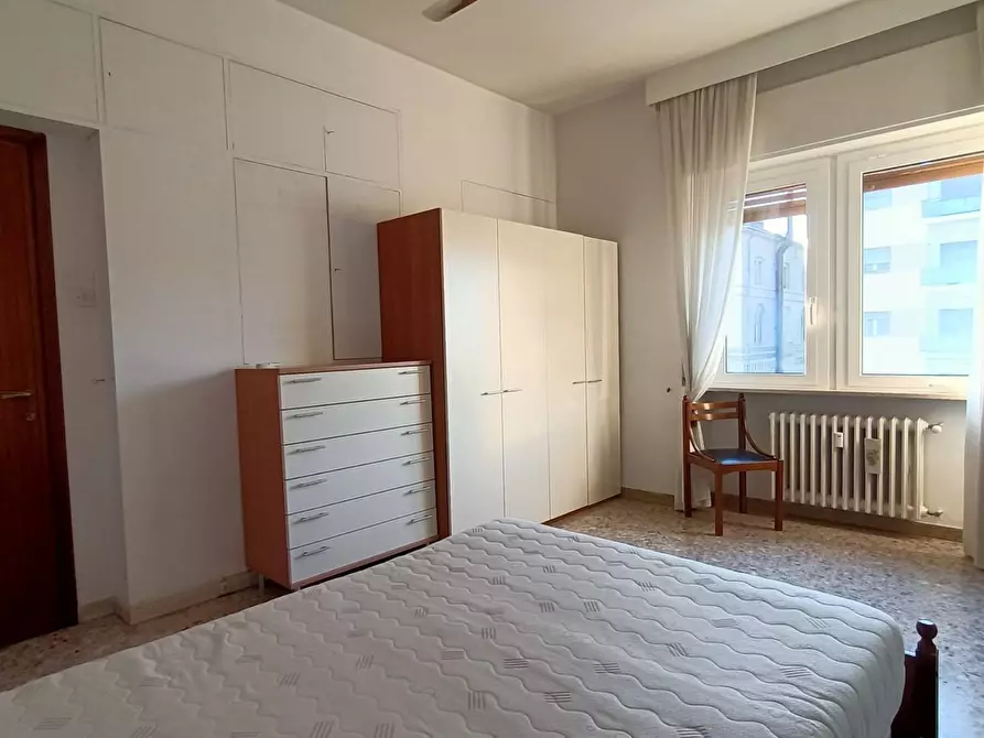 Immagine 15 di Appartamento in vendita  in piazza garibaldi 46 a Teramo