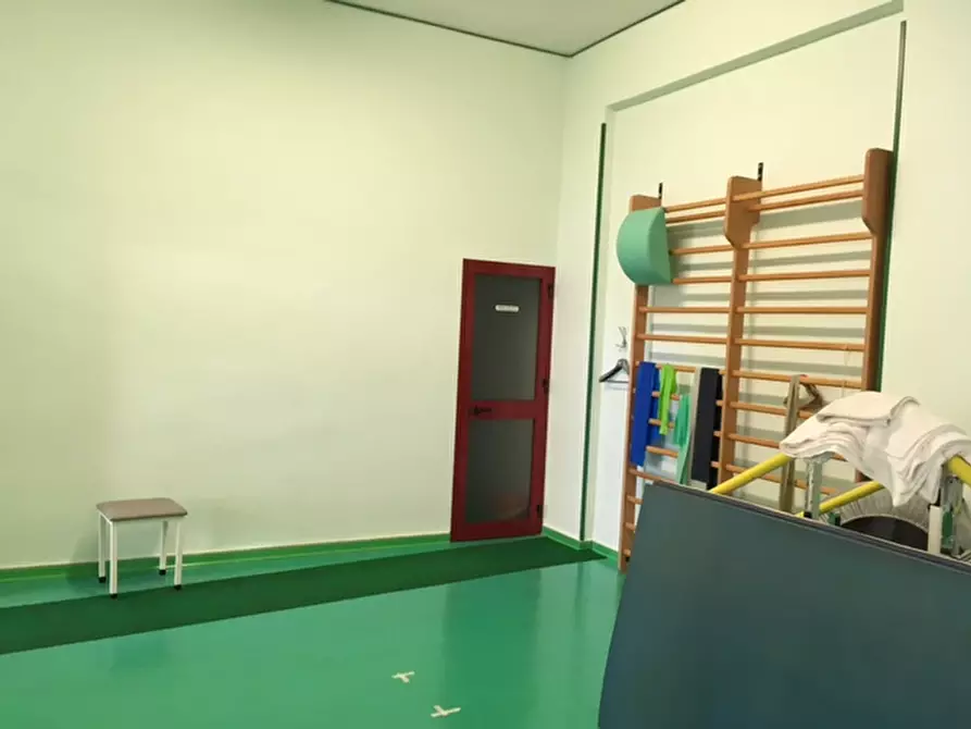 Immagine 2 di Locale commerciale in vendita  in Via Gabriele Bonomo a Palermo