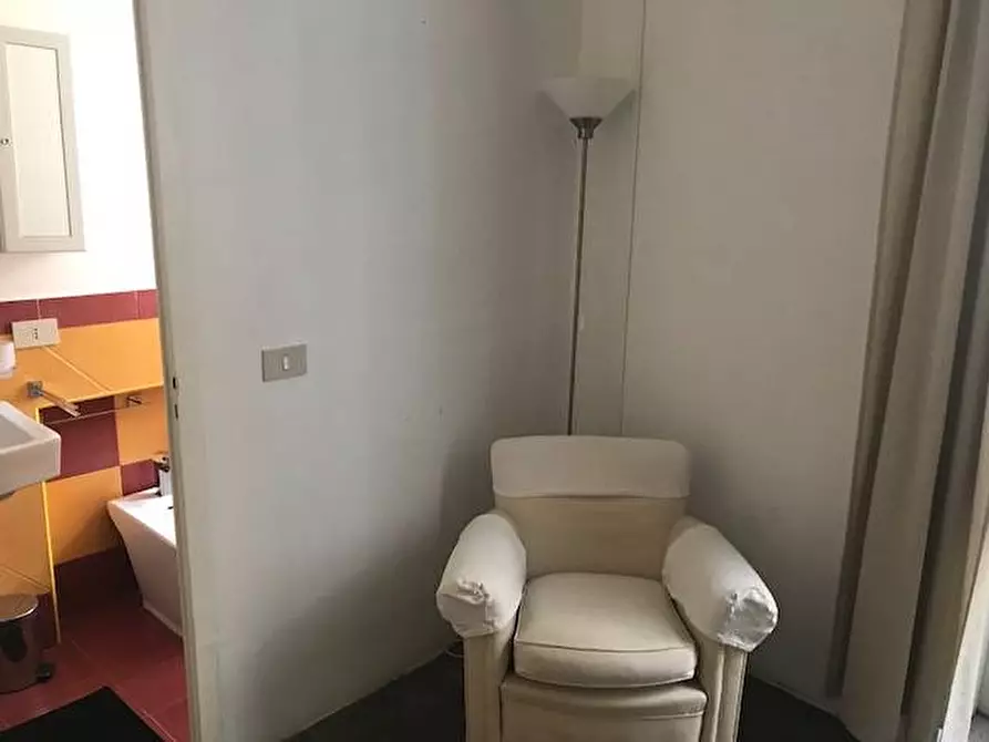 Immagine 12 di Appartamento in affitto  in Piazza Giuseppe Verdi 29 a Palermo