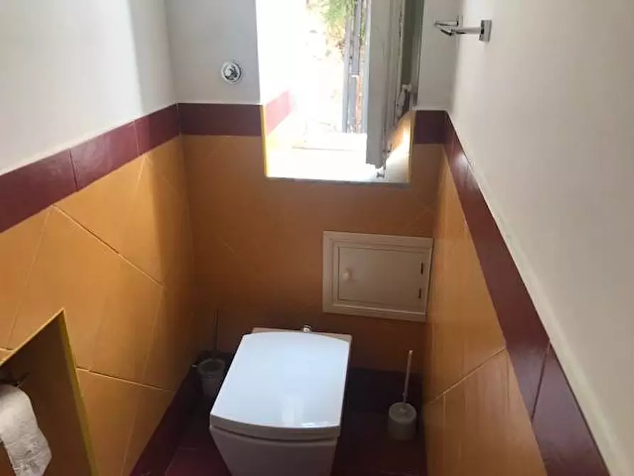 Immagine 18 di Appartamento in affitto  in Piazza Giuseppe Verdi 29 a Palermo