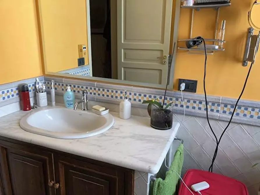 Immagine 9 di Appartamento in affitto  in Via Giuseppe Whitaker 37 a Palermo