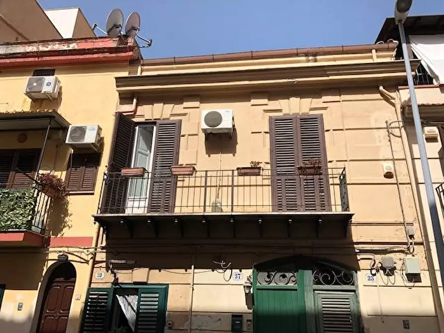 Immagine 15 di Appartamento in affitto  in Via Giuseppe Whitaker 37 a Palermo