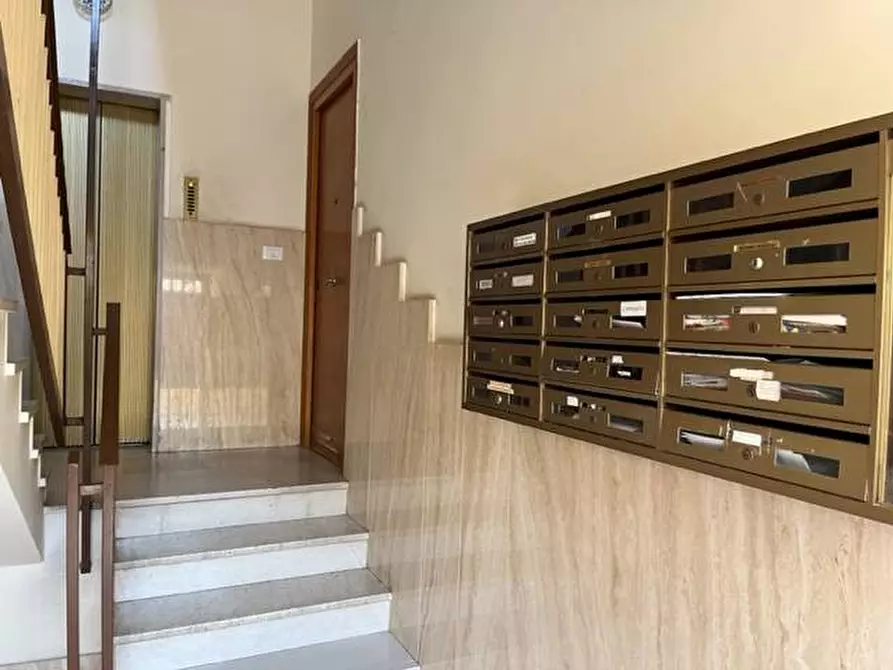 Immagine 8 di Ufficio in affitto  in Via Ammiraglio Paolo Thaon Di Revel 74 a Palermo