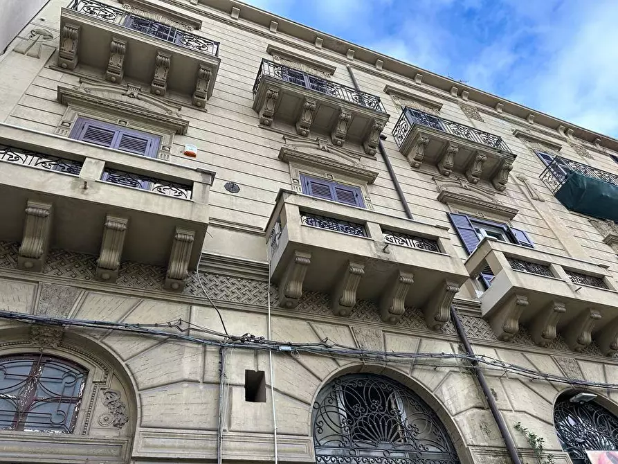 Immagine 1 di Appartamento in affitto  in Via Francesco Crispi 128 a Palermo