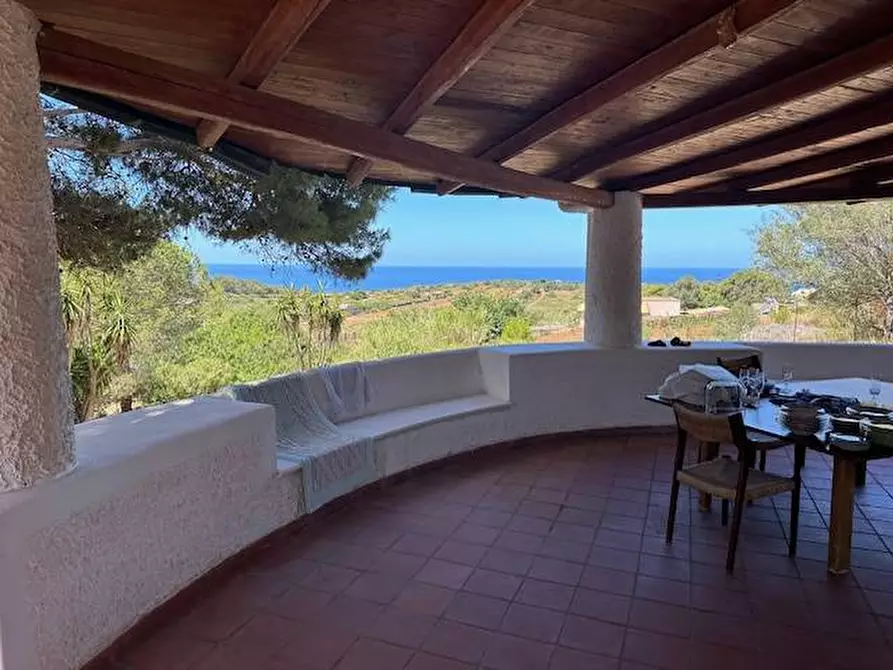 Immagine 8 di Villa in vendita  in CONTRADA OGLIASTRELLO snc a Ustica
