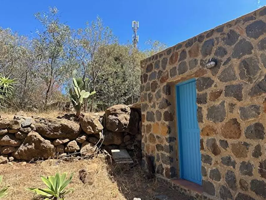 Immagine 50 di Villa in vendita  in CONTRADA OGLIASTRELLO snc a Ustica