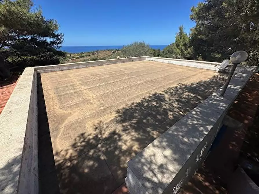 Immagine 56 di Villa in vendita  in CONTRADA OGLIASTRELLO snc a Ustica
