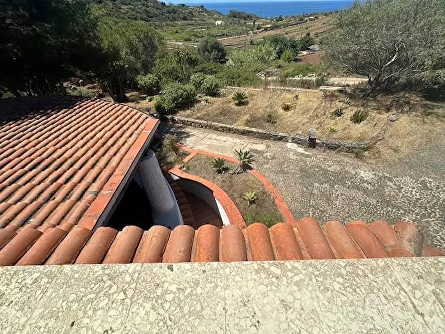 Immagine 59 di Villa in vendita  in CONTRADA OGLIASTRELLO snc a Ustica