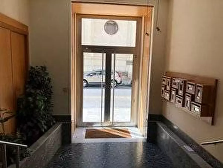 Immagine 2 di Appartamento in vendita  in Via Trapani 15 a Palermo