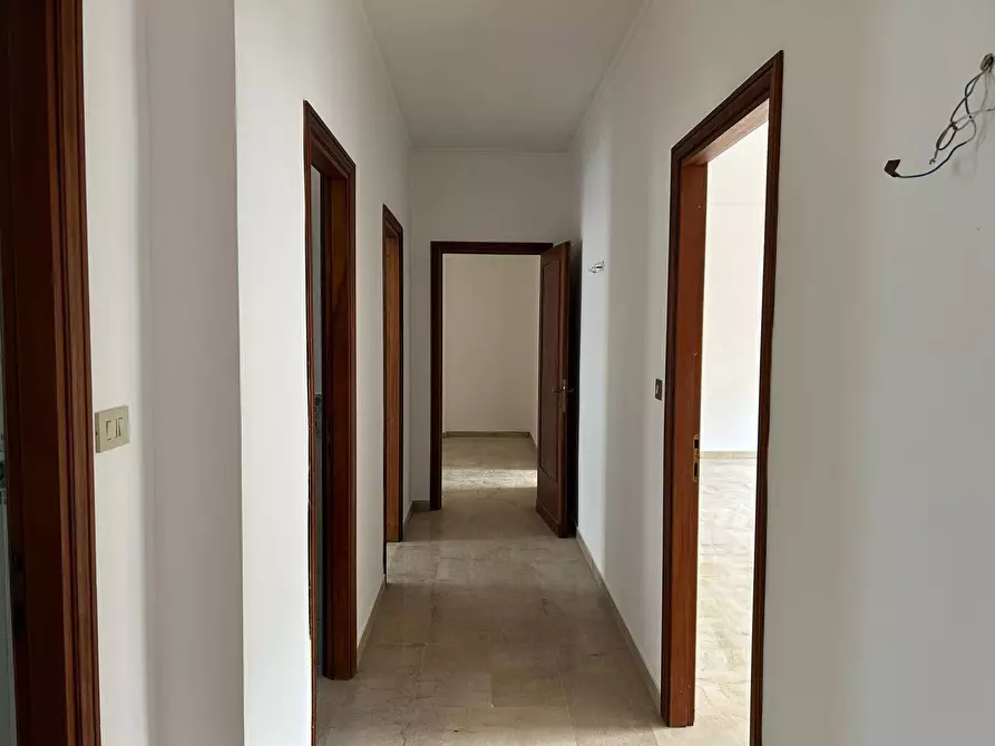 Immagine 12 di Appartamento in affitto  in Piazza Francesco Paolo Tosti 3 a Palermo