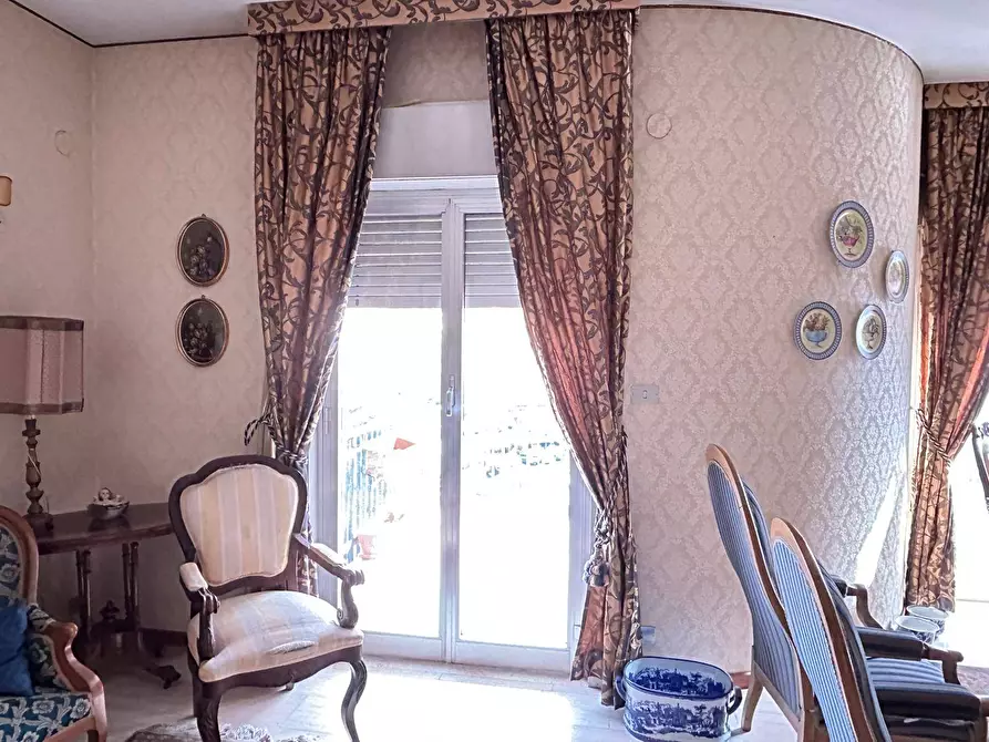 Immagine 3 di Appartamento in vendita  in VIA UMBERTO GIORDANO 7 a Palermo