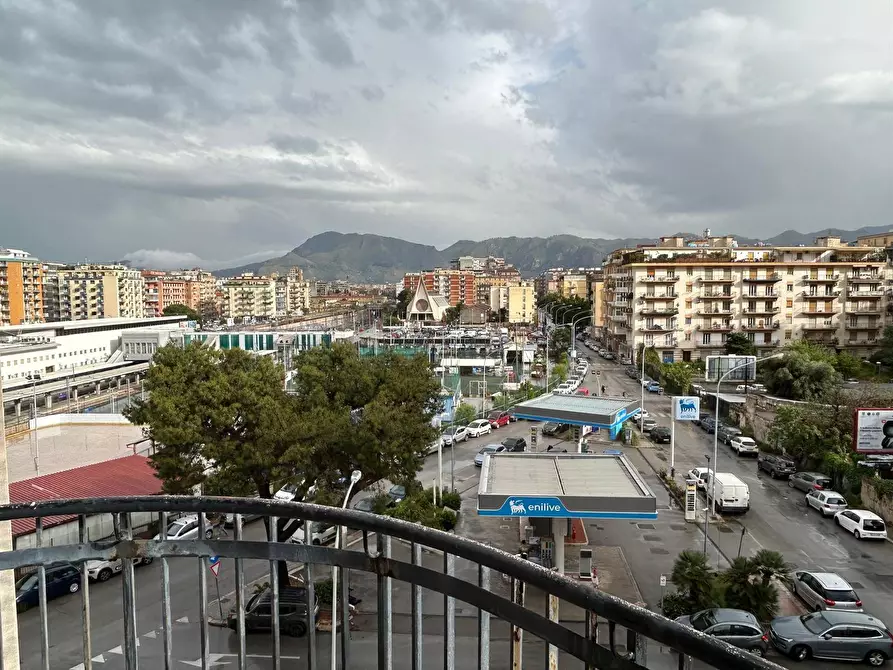 Immagine 14 di Appartamento in vendita  in VIA UMBERTO GIORDANO 7 a Palermo