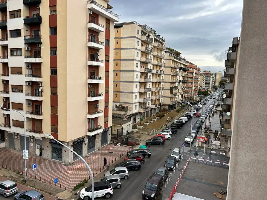 Immagine 16 di Appartamento in vendita  in VIA UMBERTO GIORDANO 7 a Palermo