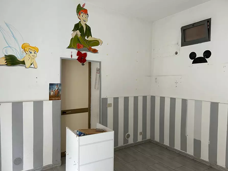 Immagine 2 di Locale commerciale   in Via Archimede 112 a Palermo