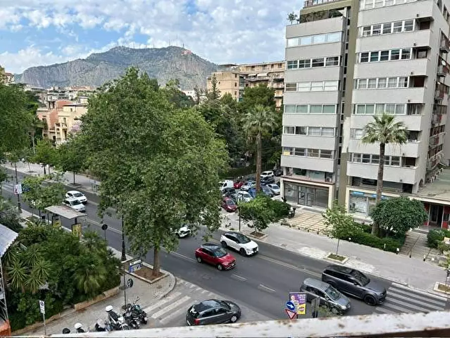 Immagine 7 di Appartamento in affitto  in Via Della Liberta' 56 a Palermo