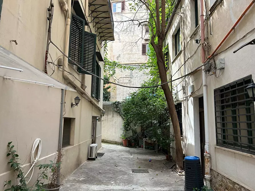 Immagine 3 di Ufficio in affitto  in Via Giuseppe De Spuches 4 a Palermo