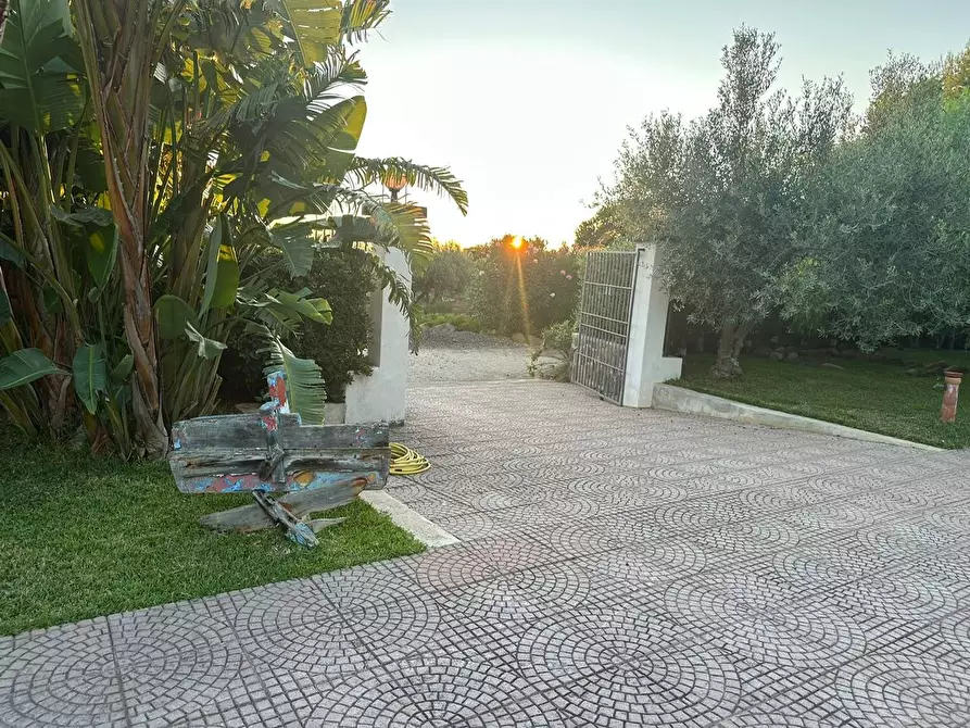 Immagine 2 di Villa in vendita  in CONTRADA OLIASTRELLO snc a Ustica