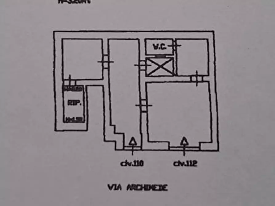 Immagine 21 di Locale commerciale   in Via Archimede 112 a Palermo