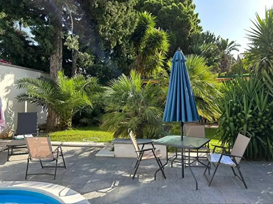 Immagine 10 di Villa in vendita  in Via Salvatore Quasimodo 5 a Palermo