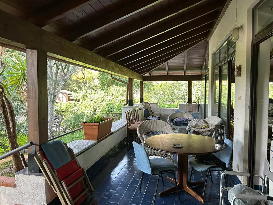 Immagine 15 di Villa in vendita  in Via Salvatore Quasimodo 5 a Palermo