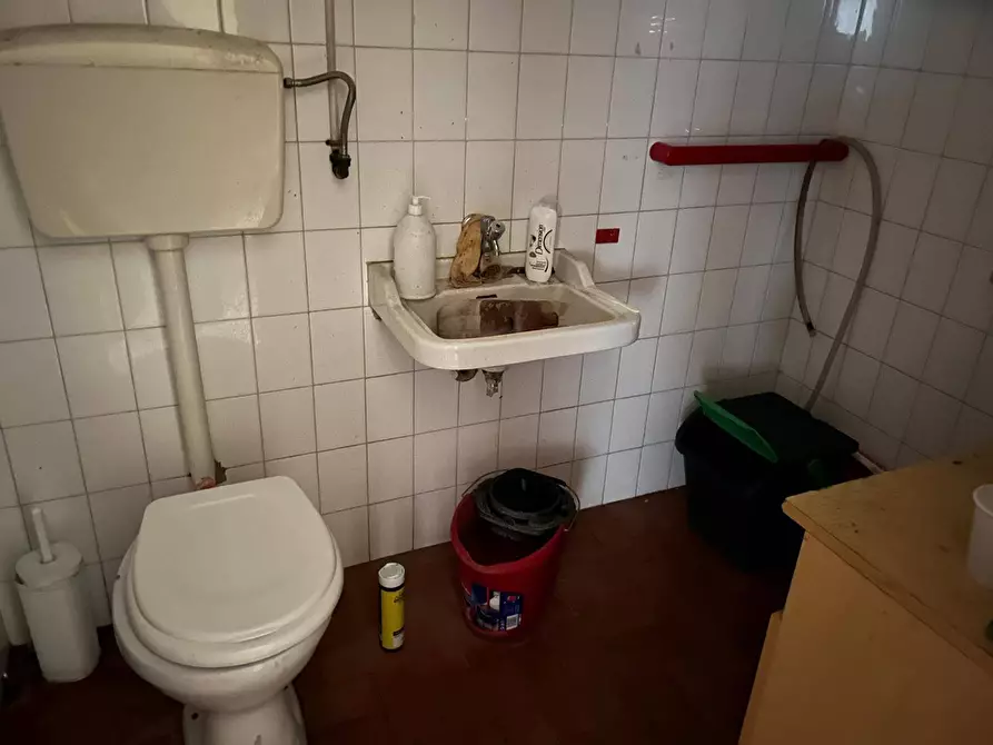 Immagine 14 di Ufficio in affitto  in VIA ENRICO PARISI 4 a Palermo