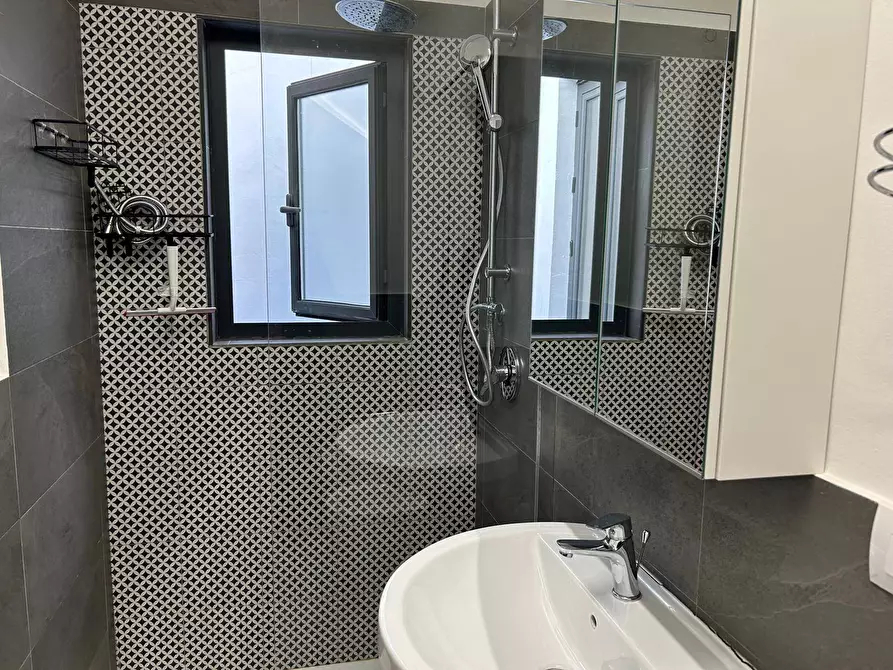 Immagine 30 di Appartamento in affitto  in Via Della Liberta' 64 a Palermo