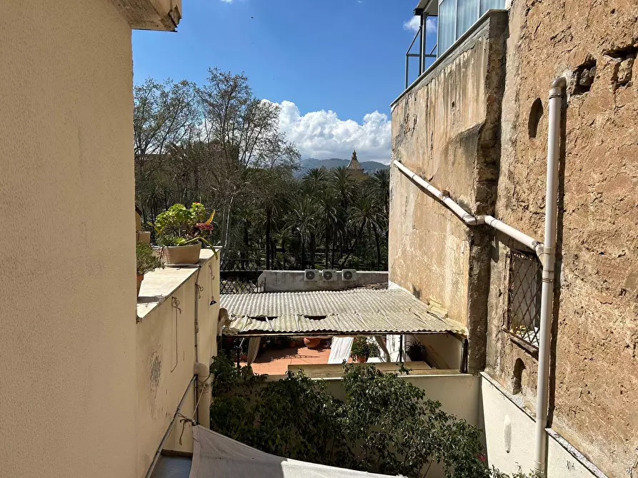 Immagine 24 di Appartamento in affitto  in Via Vittorio Emanuele 492 a Palermo
