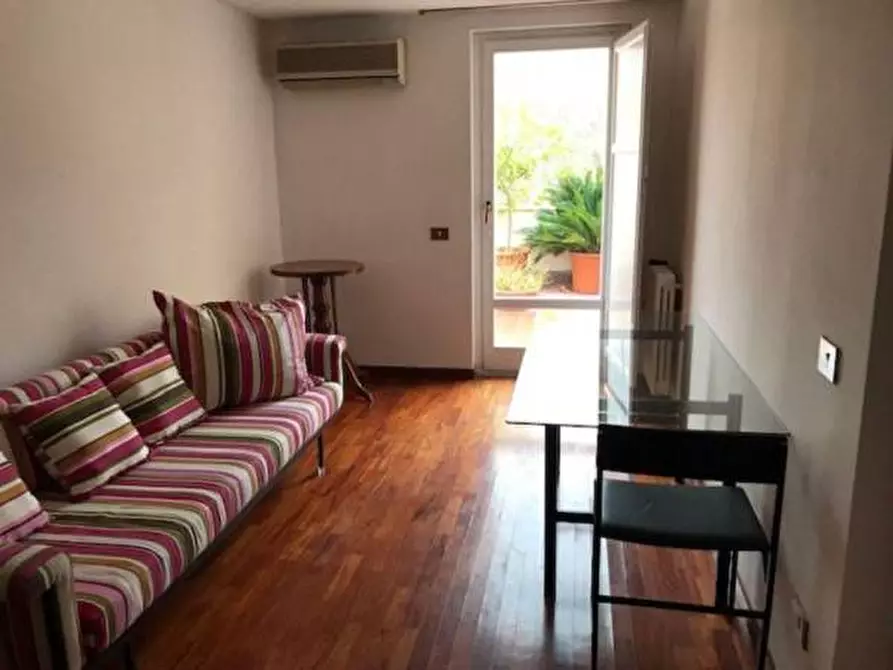 Immagine 31 di Appartamento in affitto  in Via Vittorio Emanuele 492 a Palermo