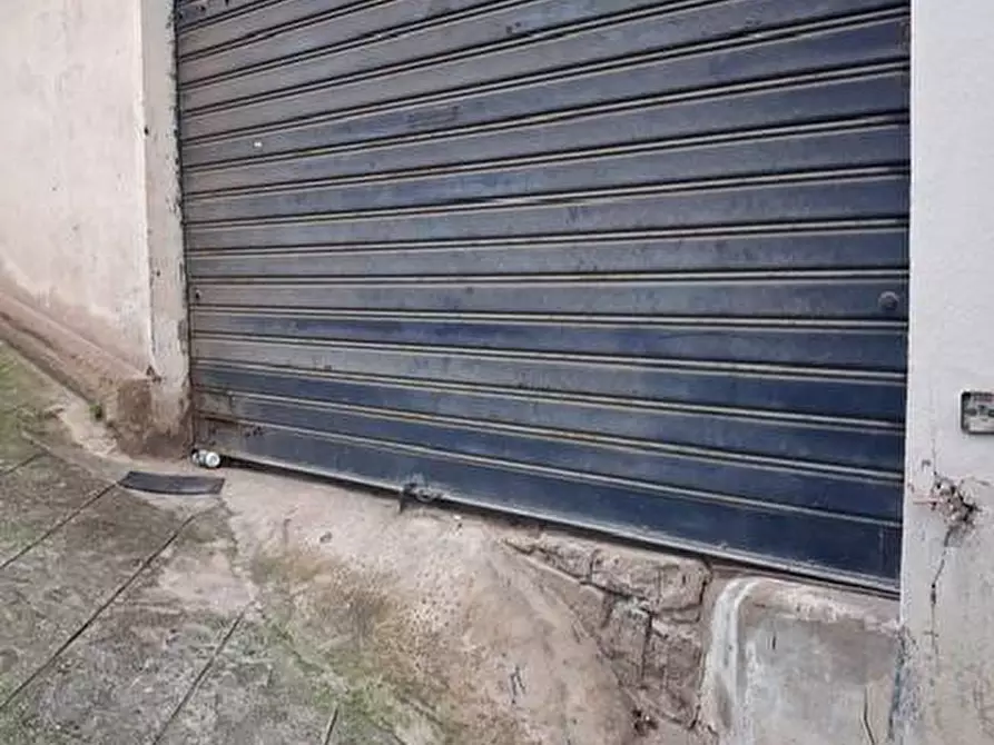 Immagine 1 di Magazzino in vendita  in Via Ludwig Van Beethoven 34 a Palermo