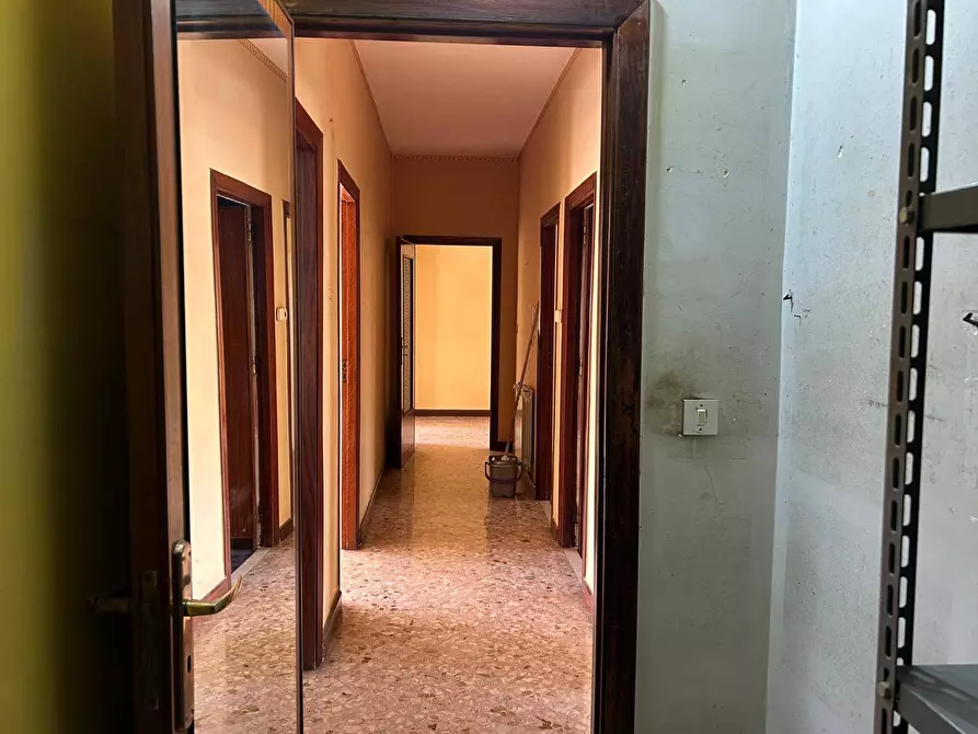 Immagine 18 di Appartamento in vendita  in Via Tramontana 28 a Palermo