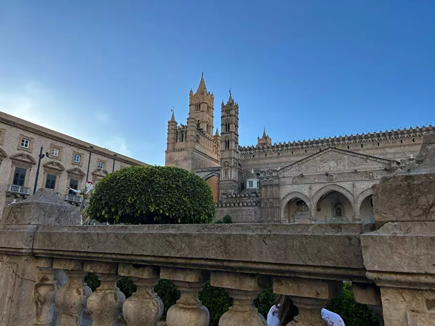 Immagine 55 di Appartamento in affitto  in Via Vittorio Emanuele 492 a Palermo
