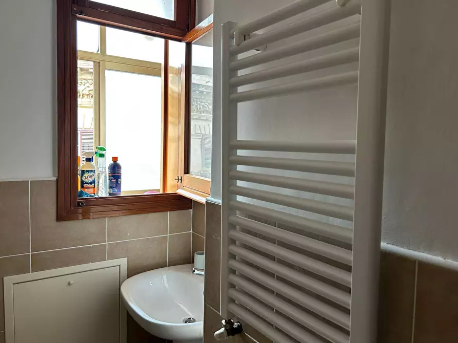 Immagine 19 di Appartamento in affitto  in Piazza Sant'oliva 37 a Palermo