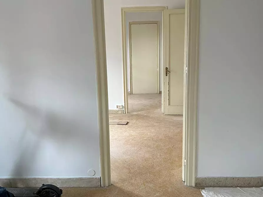 Immagine 17 di Ufficio in affitto  in Via Mariano Stabile 136 a Palermo