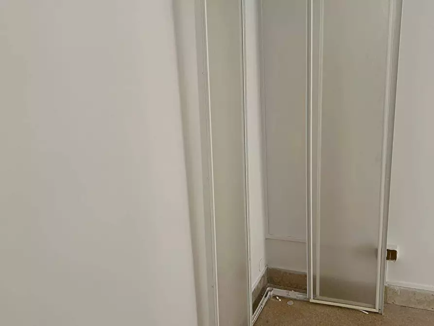 Immagine 22 di Ufficio in affitto  in Via Mariano Stabile 136 a Palermo