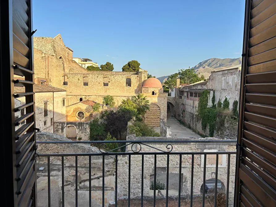 Immagine 1 di Appartamento in affitto  in Via Dello Spasimo 38 a Palermo