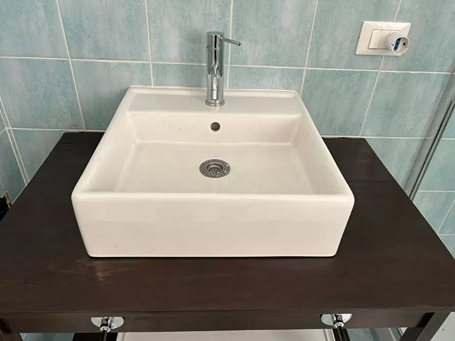 Immagine 27 di Appartamento in affitto  in Via Delle Pergole 87 a Palermo