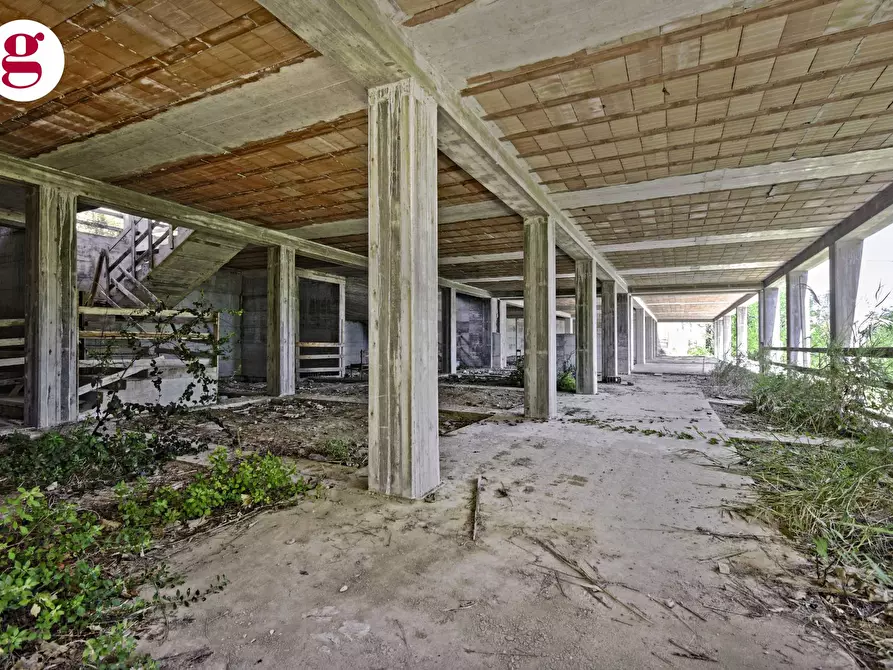 Immagine 14 di Attività commerciale in vendita  in Strada Statale 16 Nord 53 a Vasto