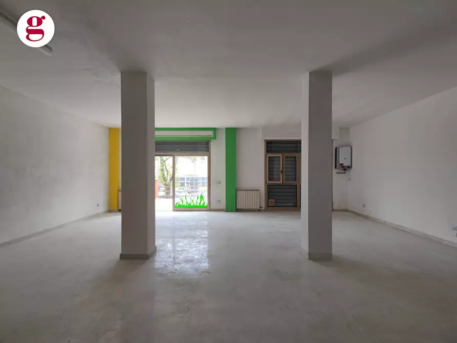 Immagine 4 di Locale commerciale in affitto  in Corso Mazzini 623 a Vasto