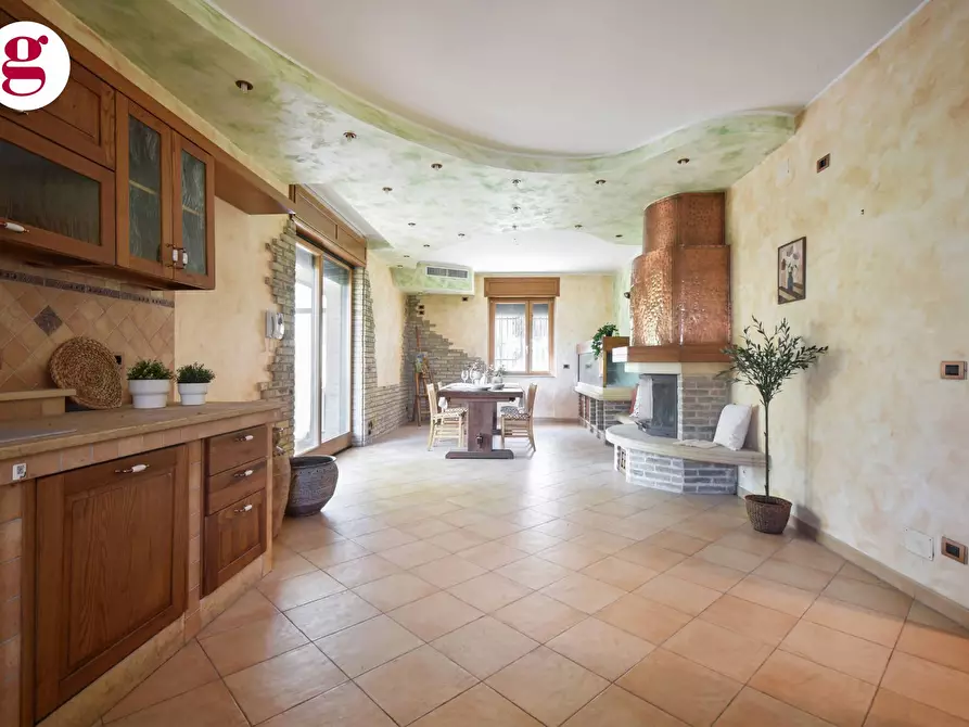 Immagine 10 di Villa in vendita  in Via Silvio Pellico 5 a Vasto