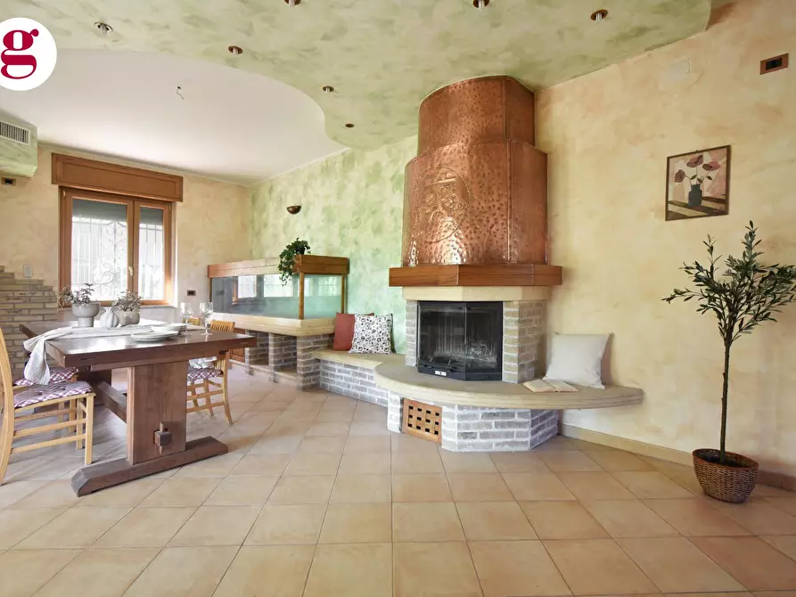 Immagine 11 di Villa in vendita  in Via Silvio Pellico 5 a Vasto