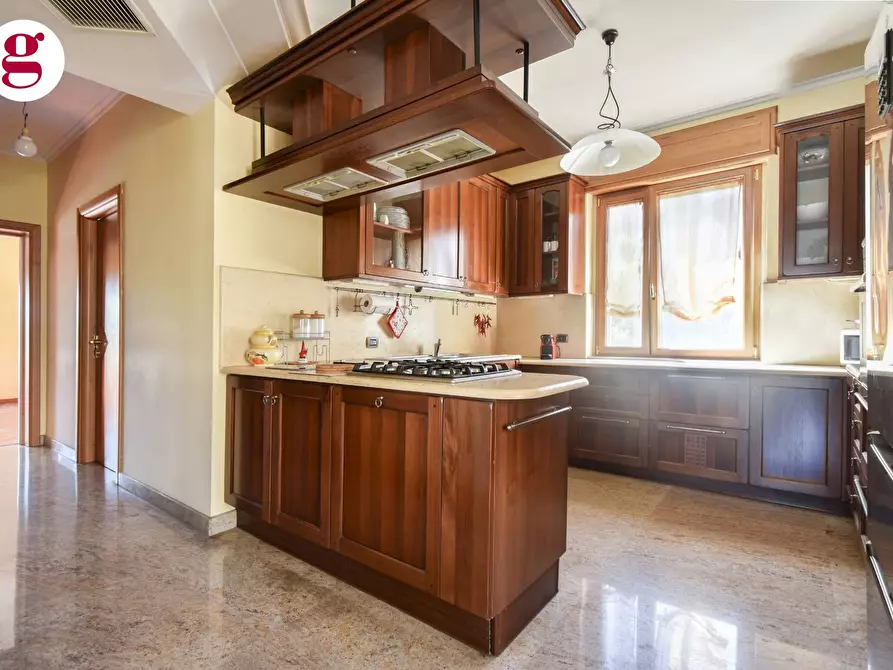 Immagine 30 di Villa in vendita  in Via Silvio Pellico 5 a Vasto