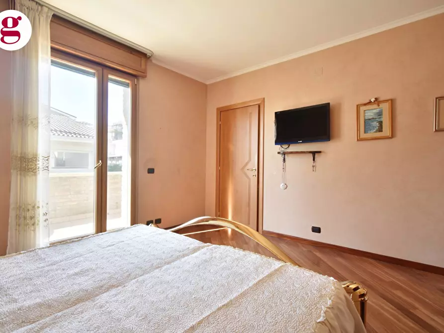 Immagine 40 di Villa in vendita  in Via Silvio Pellico 5 a Vasto