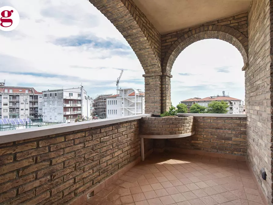 Immagine 44 di Villa in vendita  in Via Silvio Pellico 5 a Vasto