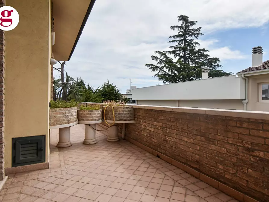 Immagine 56 di Villa in vendita  in Via Silvio Pellico 5 a Vasto